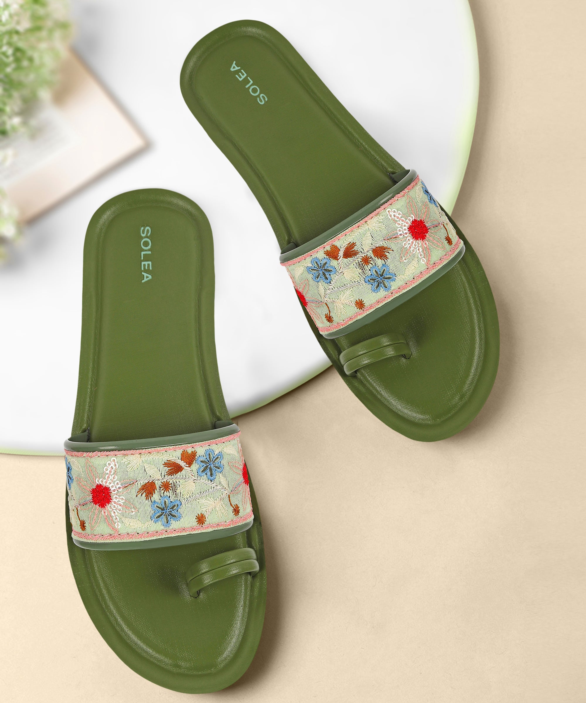 Ladies best sale floral sliders