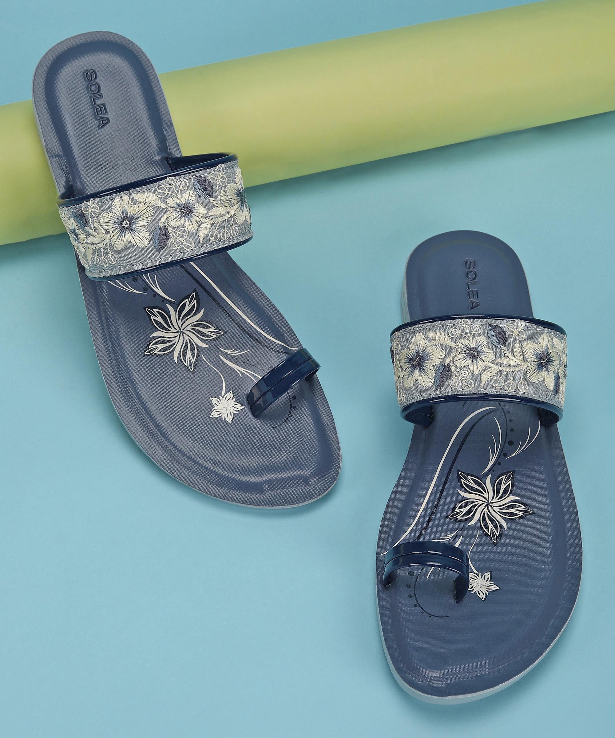 Flip Paragon Chappals For Ladies Flip Flops Rainy Chappal For