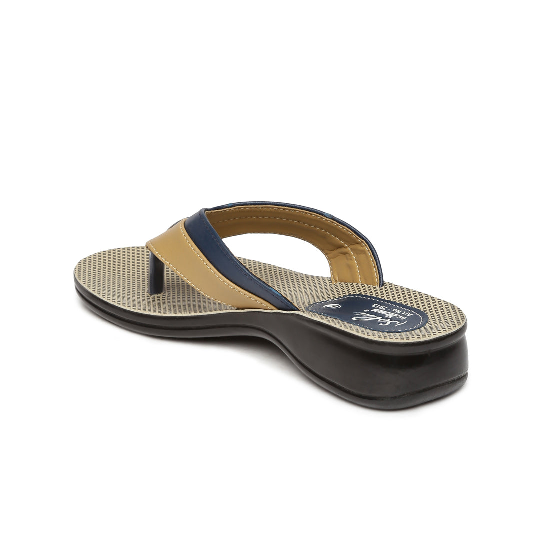Paragon PU7913L Women Stylish Lightweight Flipflops | Comfortable soles| Casual & Trendy Slippers | Indoor & Outdoor