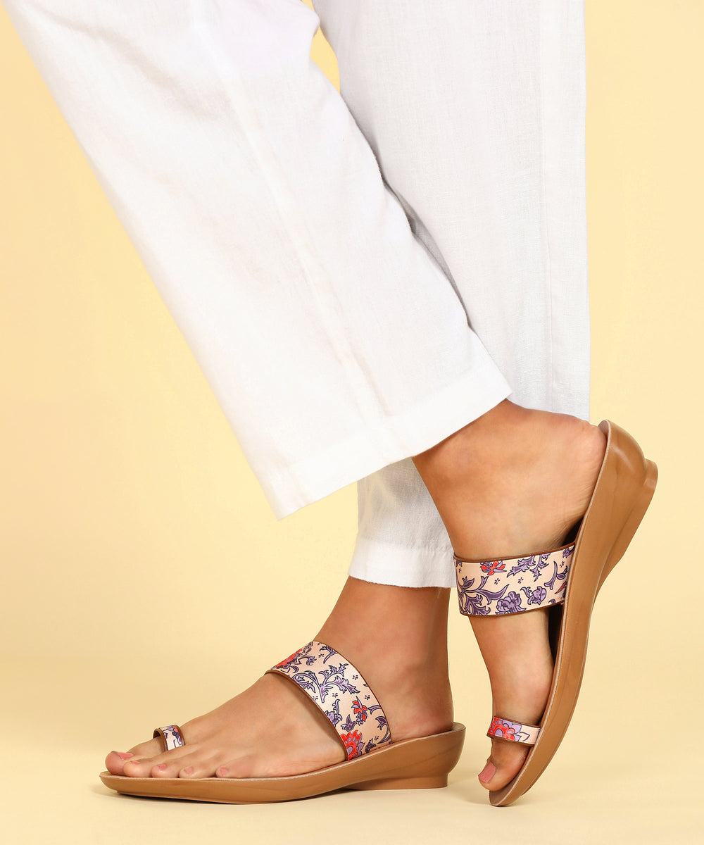 Paragon PUK7009L Women Sandals | Casual &amp; Formal Sandals | Stylish, Comfortable &amp; Durable | For Daily &amp; Occasion Wear