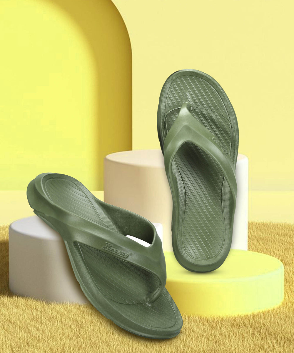 Paragon Men's Lightweight Olive Green Flip Flops for Everyday Use