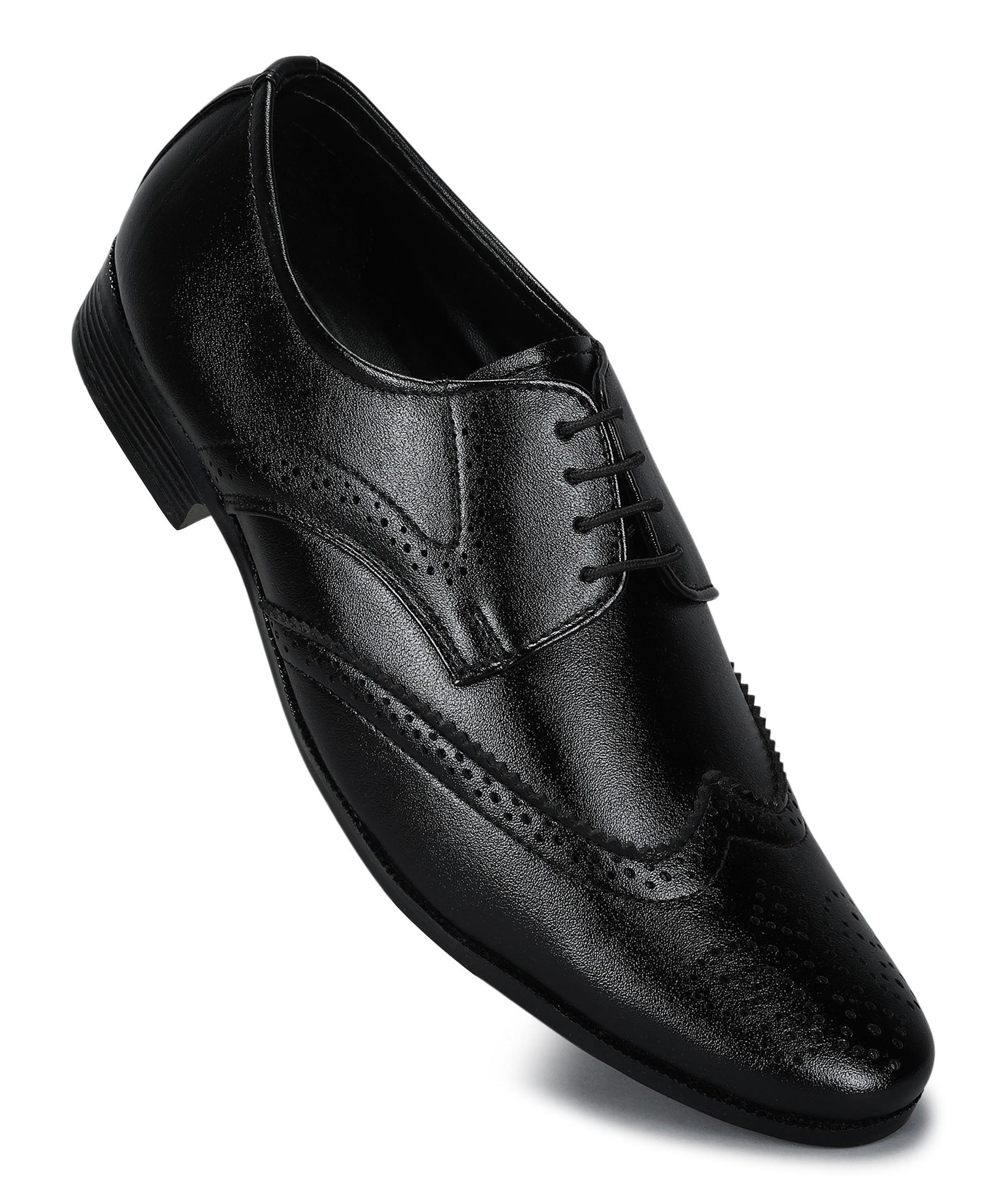 Paragon Men&#39;s Black Formal Shoes| Trendy, Durable &amp; Sturdy for Outdoor Wear