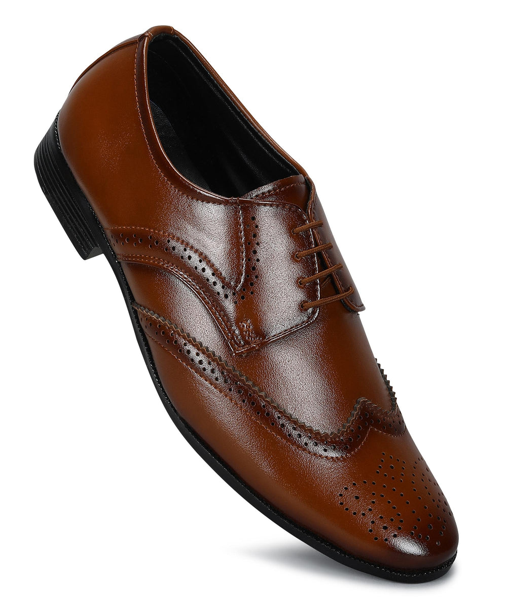 Paragon Men's Tan Formal Shoes| Trendy, Durable &amp; Sturdy for Outdoor Wear