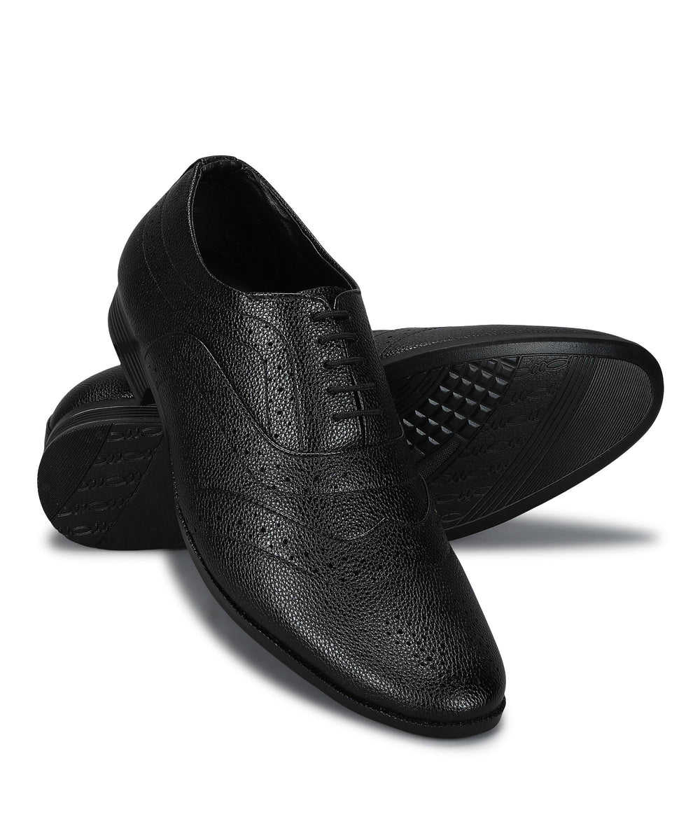 Paragon Men's Black Formal Shoes| Trendy, Durable &amp; Sturdy for Outdoor Wear