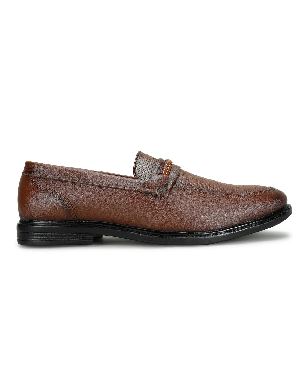 Paragon Men's Tan Formal Loafer Shoes | Cushioned Sole &amp; Sturdy Construction