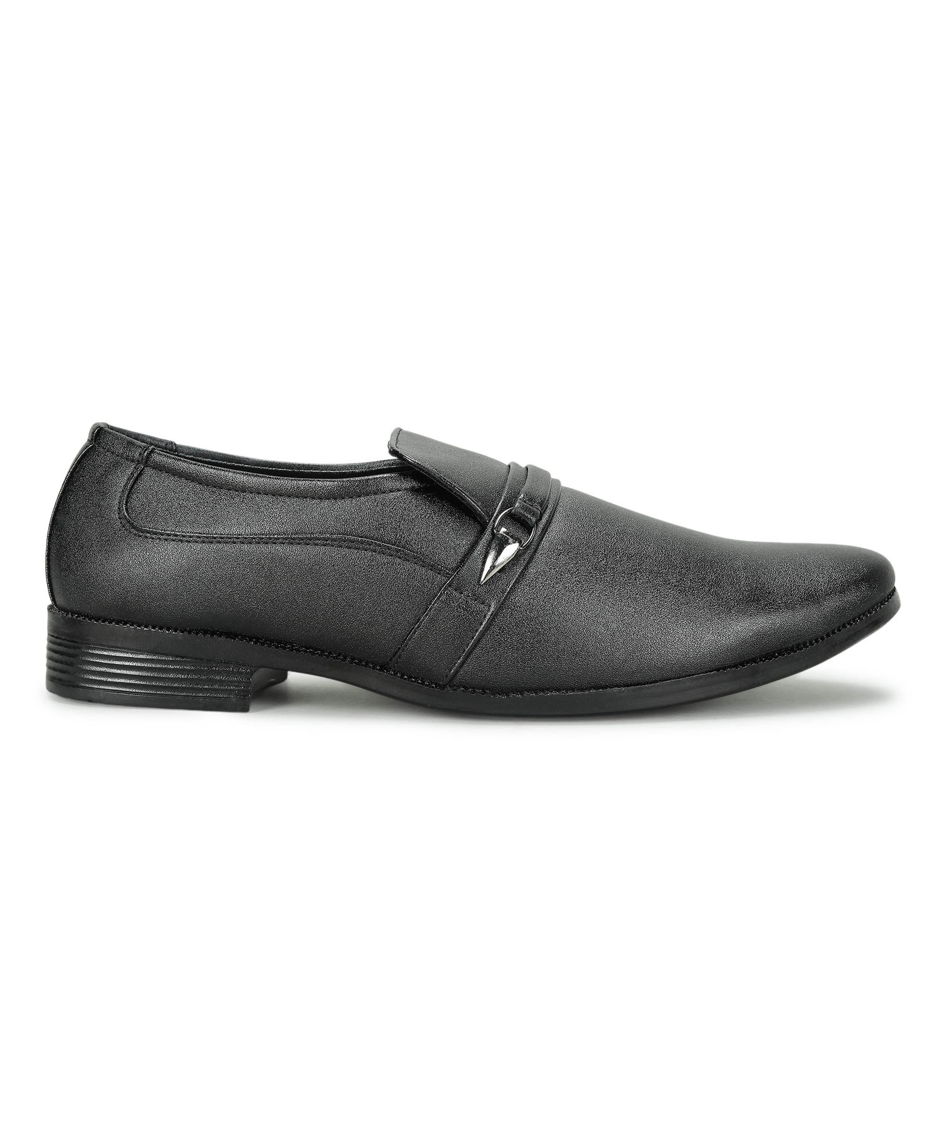 Paragon Men&#39;s Black Formal Loafer Shoes | Cushioned Sole &amp; Sturdy Construction