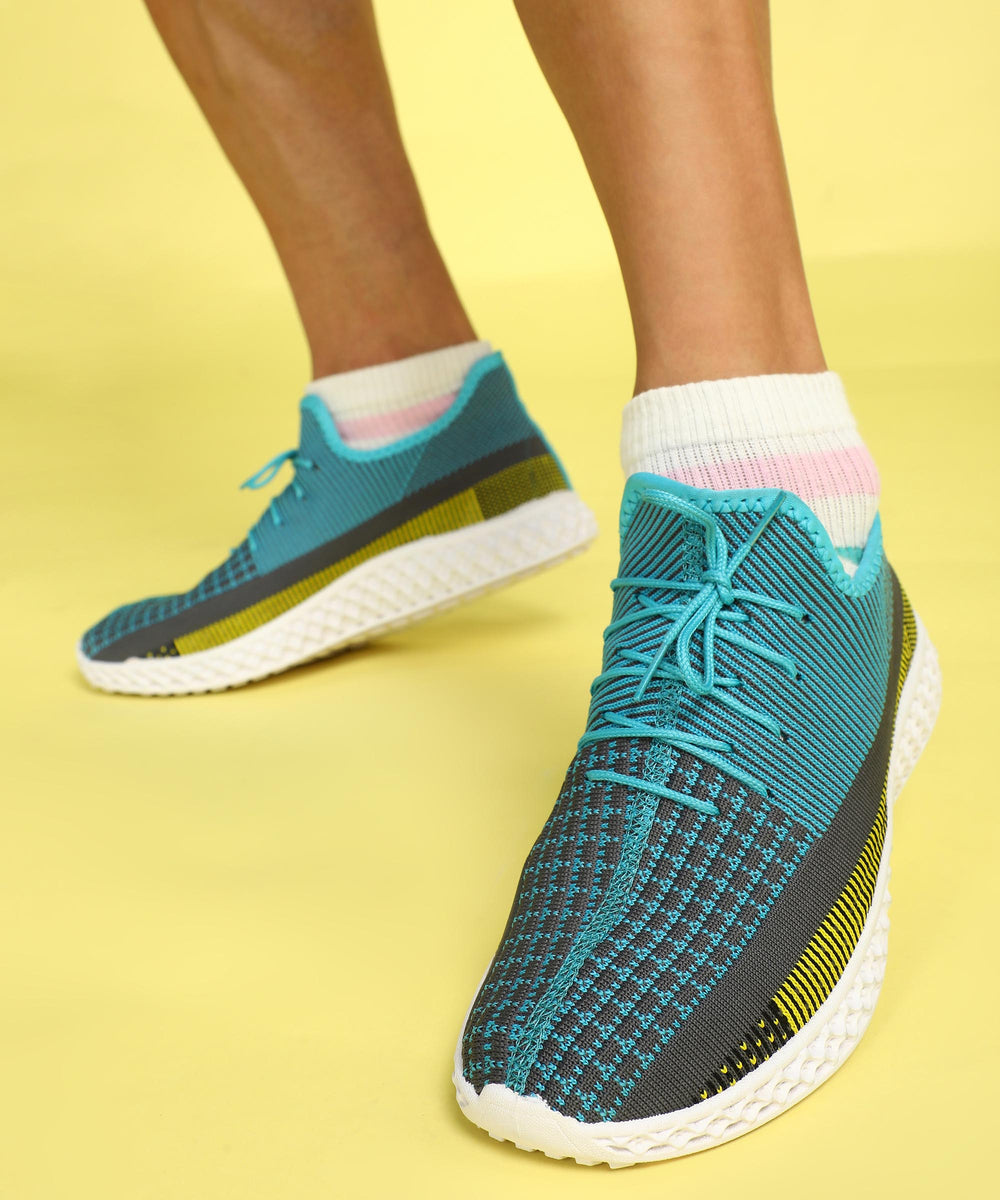 Paragon K1019G Men Casual Shoes | Stylish Walking Outdoor Shoes for Everyday Wear | Smart &amp; Trendy Design  | Comfortable Cushioned Soles White