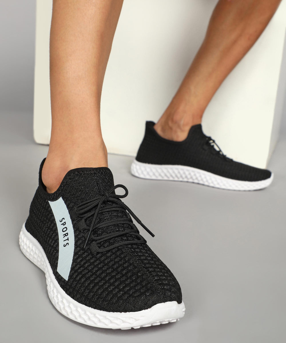 Paragon K1020G Men Casual Shoes | Stylish Walking Outdoor Shoes for Everyday Wear | Smart &amp; Trendy Design  | Comfortable Cushioned Soles White