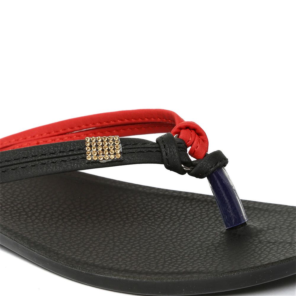 Paragon PU7105L Women Stylish Lightweight Flipflops | Comfortable soles| Casual &amp; Trendy Slippers | Indoor &amp; Outdoor