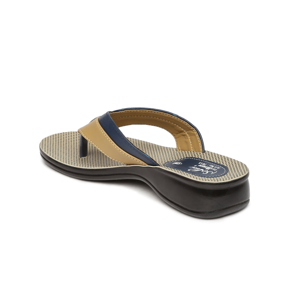 Paragon PU7913L Women Stylish Lightweight Flipflops | Comfortable soles| Casual &amp; Trendy Slippers | Indoor &amp; Outdoor