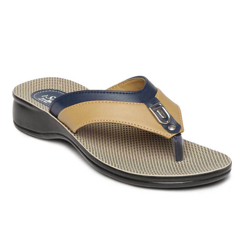 Paragon PU7913L Women Stylish Lightweight Flipflops | Comfortable soles| Casual &amp; Trendy Slippers | Indoor &amp; Outdoor