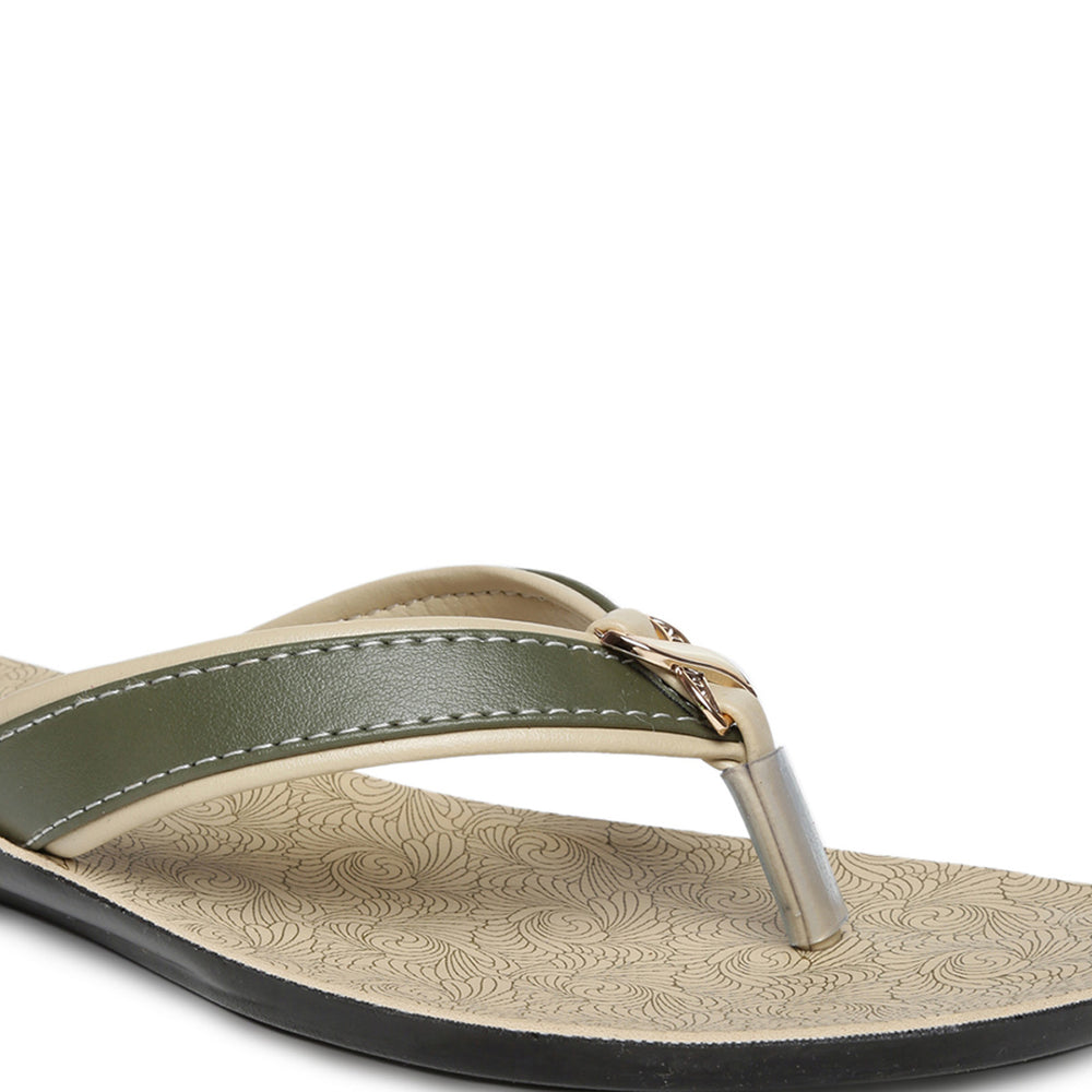 Paragon PU7924L Women Stylish Lightweight Flipflops | Comfortable soles| Casual &amp; Trendy Slippers | Indoor &amp; Outdoor